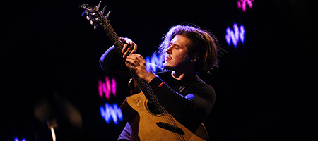 Alexandr Misko with Special Guest Forest Bailey at The Rabbit Box